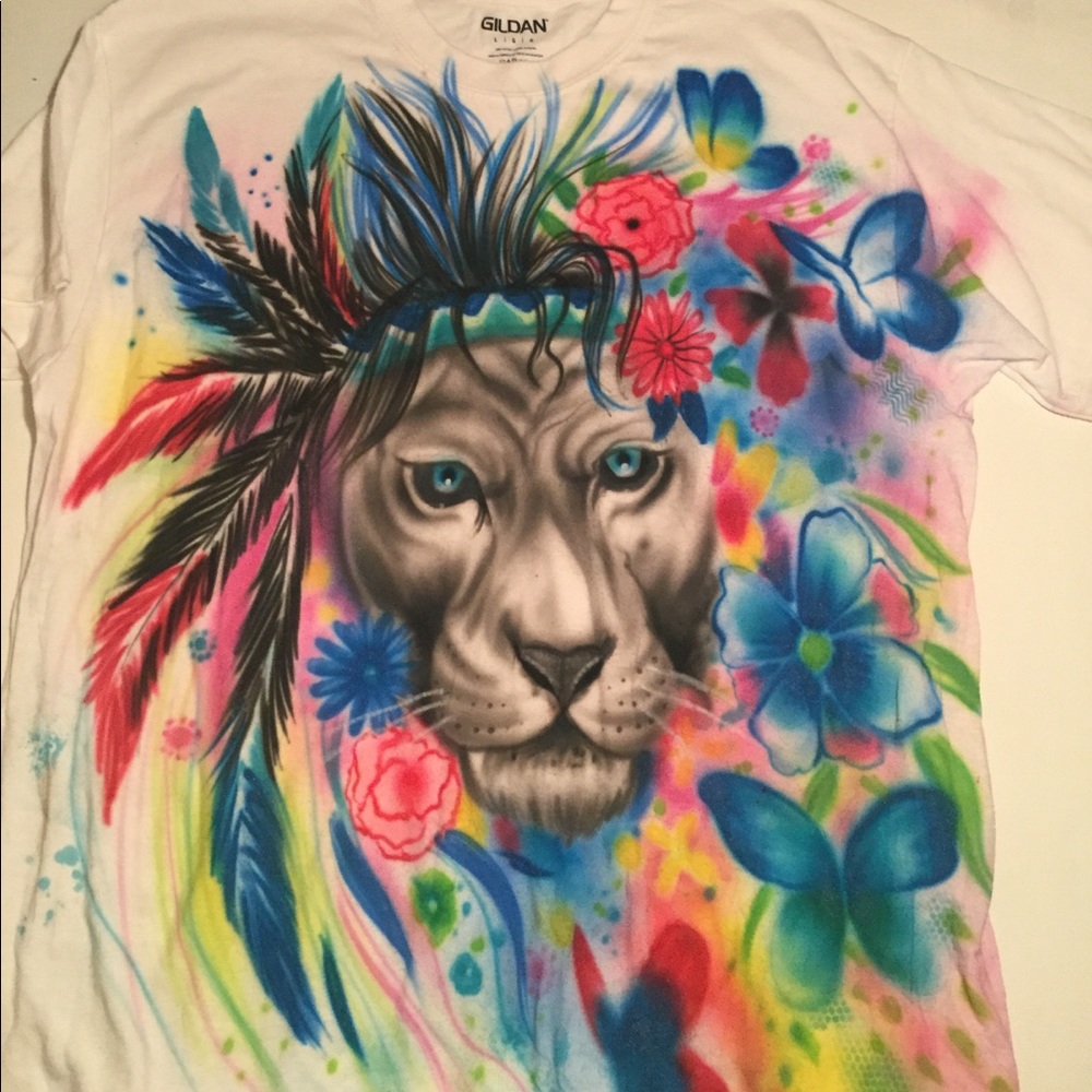 Custom airbrush shirts